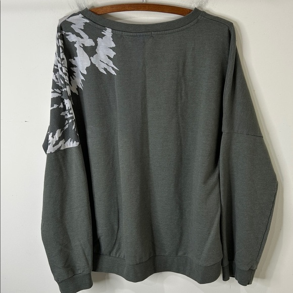 XCVI Twister Pullover Sweatshirt Green Boho Size Large - Picture 13 of 13